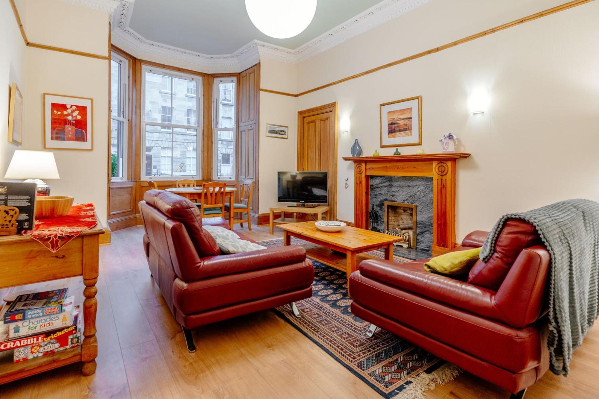 אדינבורו Beautiful Spacious Ground Floor Newington Flat מראה חיצוני תמונה